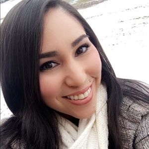 Meet your Posher, Veronica